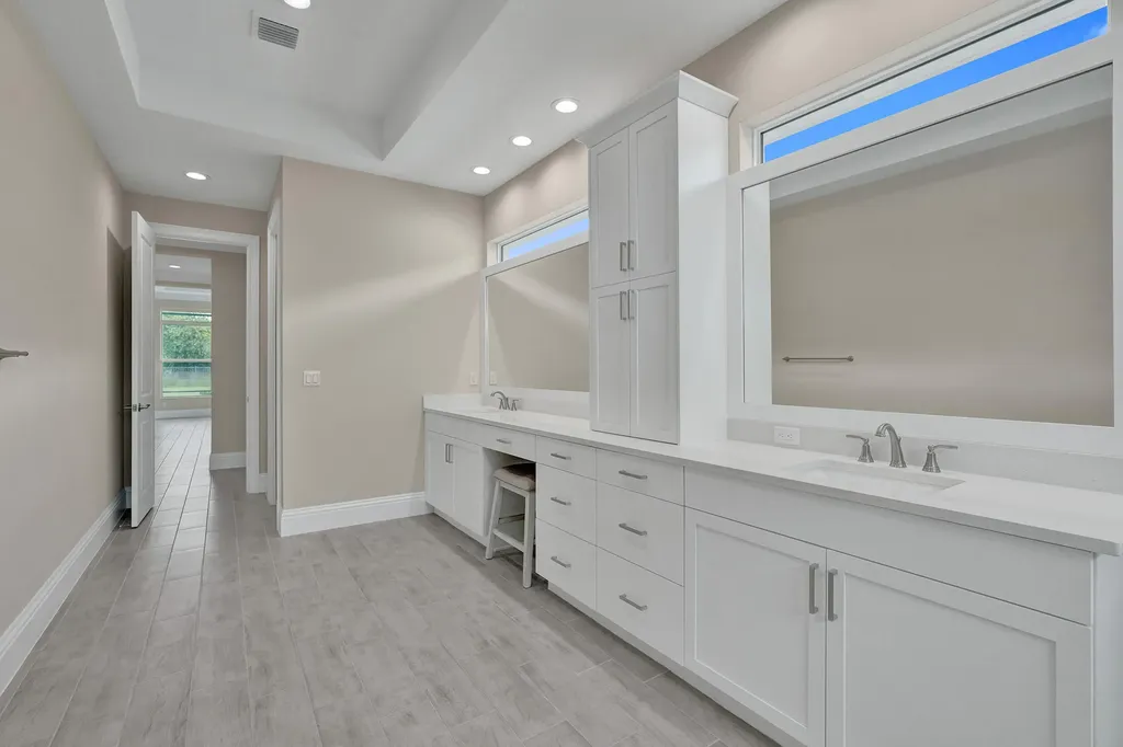9323 SW Pinnacle Place Port St Lucie FL 34987