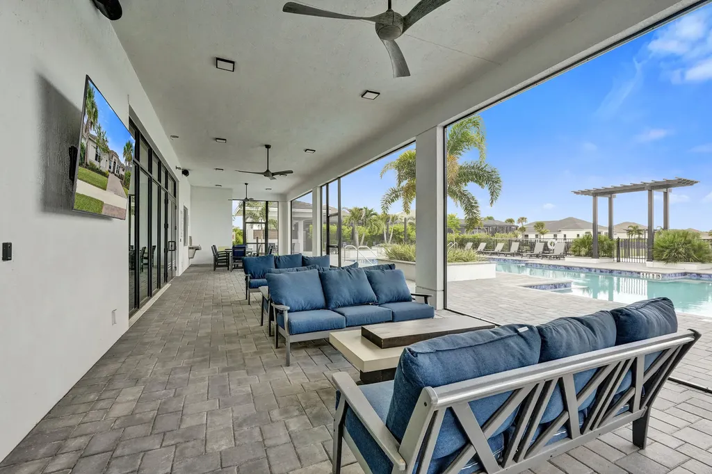 9323 SW Pinnacle Place Port St Lucie FL 34987