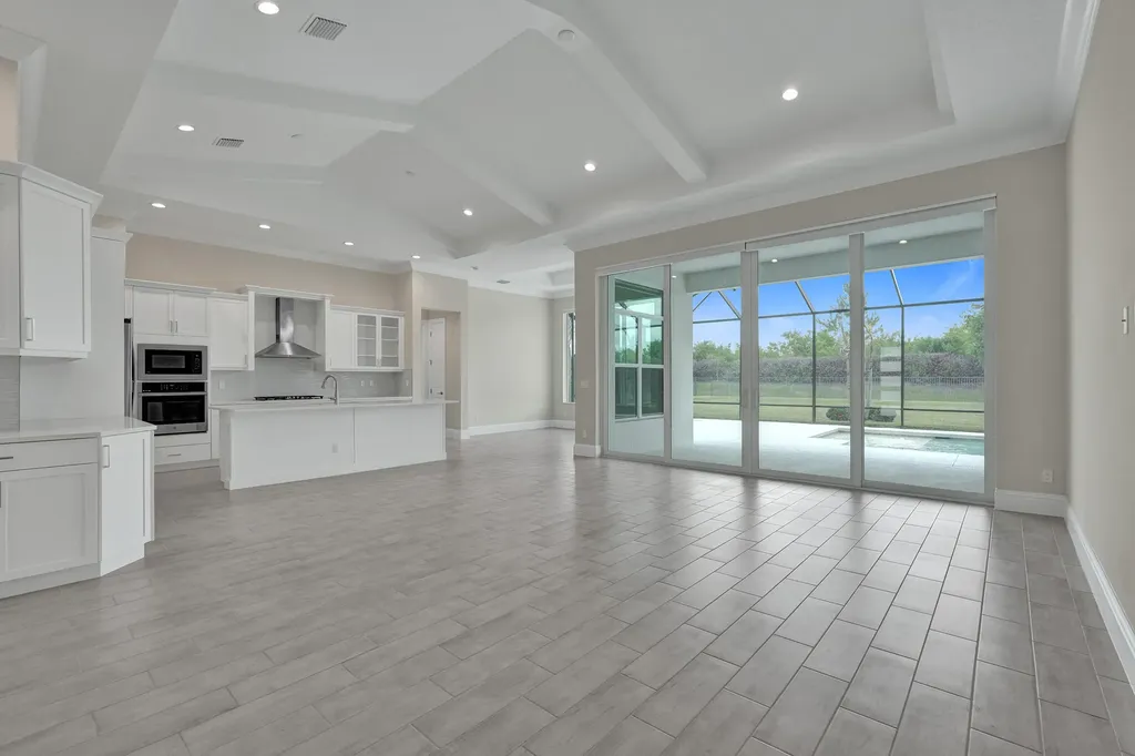 9323 SW Pinnacle Place Port St Lucie FL 34987