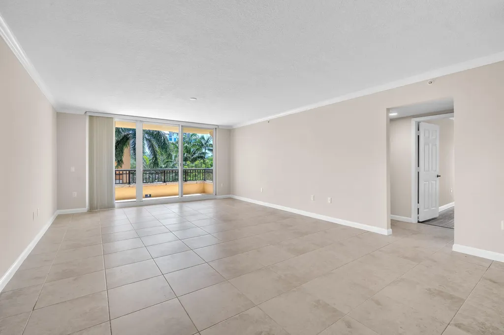101 Plaza Real S Boca Raton FL 33432