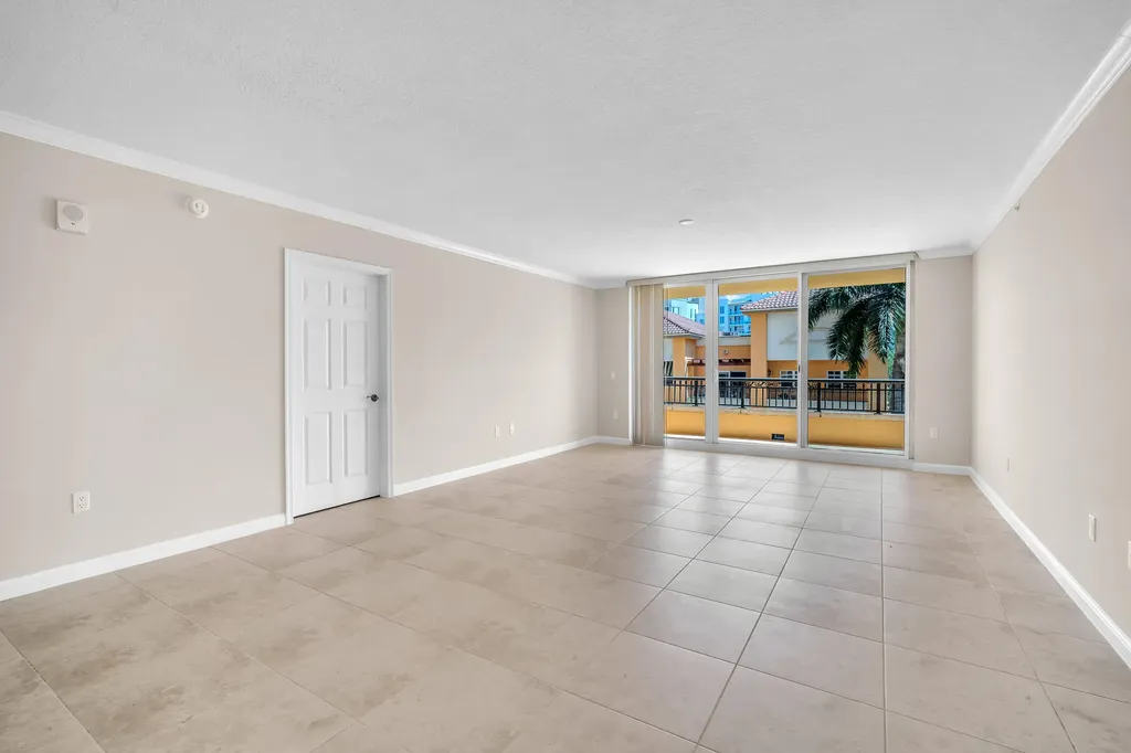 101 Plaza Real S Boca Raton FL 33432