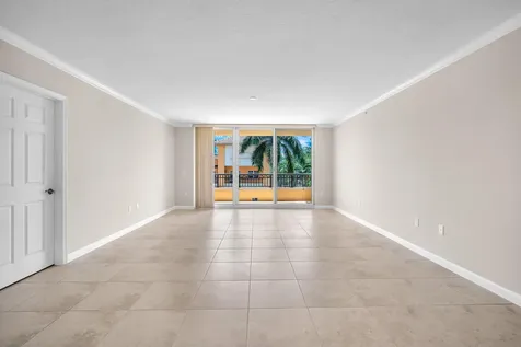 101 Plaza Real S Boca Raton FL 33432