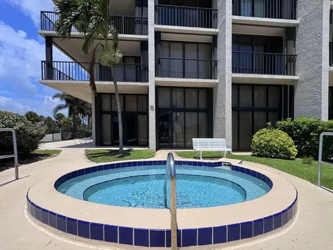 5047 N Highway A1a Fort Pierce FL 34949