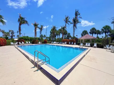 5047 N Highway A1a Fort Pierce FL 34949