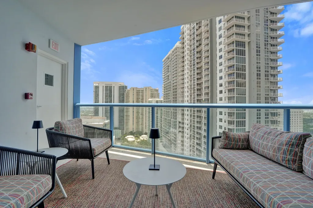 333 Las Olas Way Fort Lauderdale FL 33301