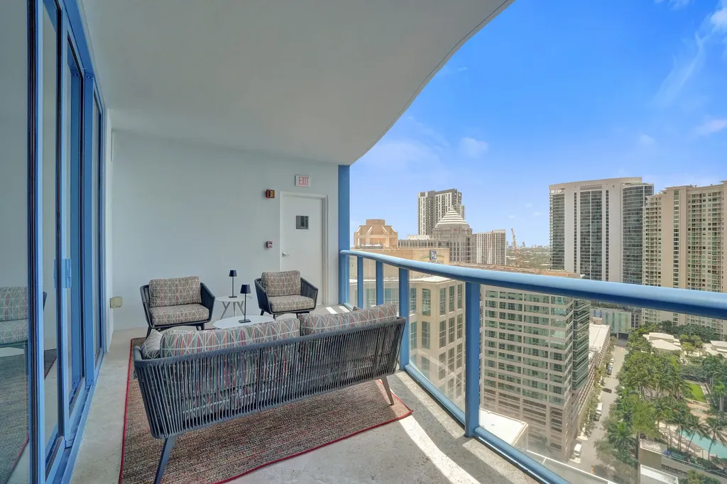 333 Las Olas Way Fort Lauderdale FL 33301