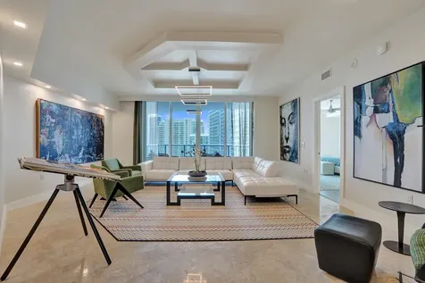 333 Las Olas Way Fort Lauderdale FL 33301