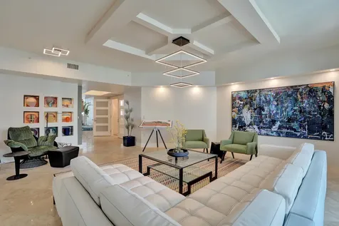 333 Las Olas Way Fort Lauderdale FL 33301