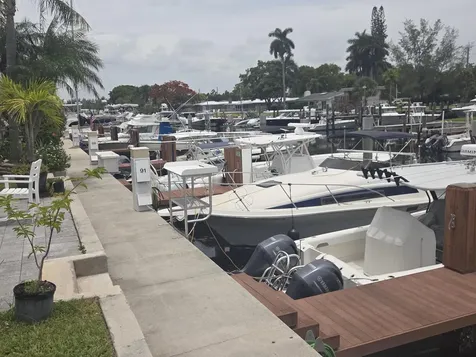 2843 NE 15th Street Pompano Beach FL 33062