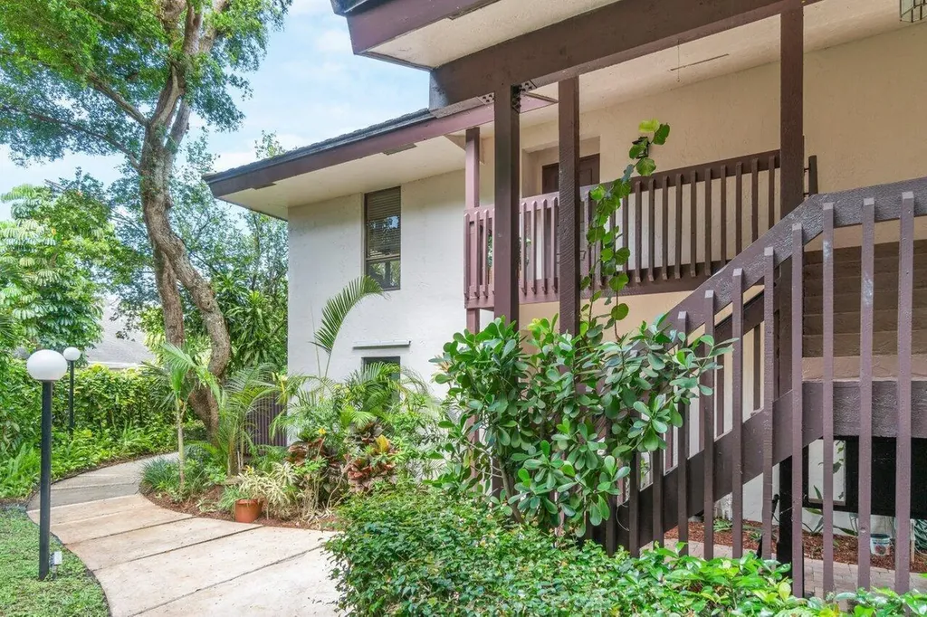 9240 Sabal Ridge Circle Boca Raton FL 33434