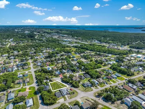 1325 2nd Road SW Vero Beach FL 32962