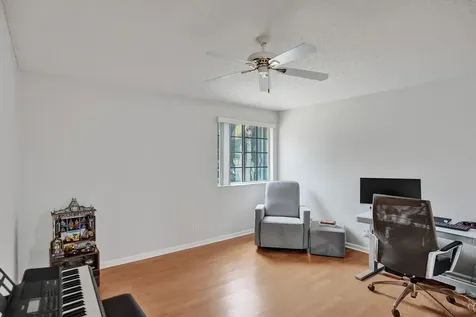 4180 Lansing Avenue Cooper City FL 33026