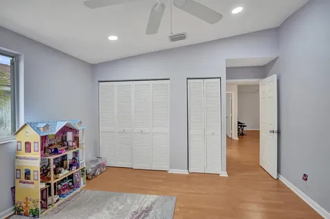 4180 Lansing Avenue Cooper City FL 33026