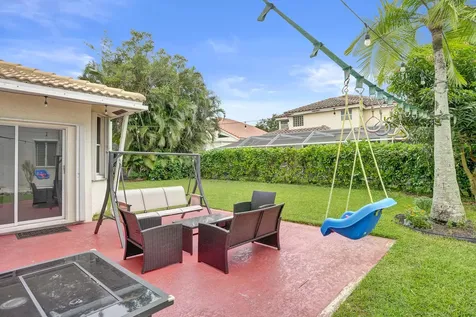 4180 Lansing Avenue Cooper City FL 33026