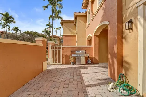 4912 Schooner Drive Dania Beach FL 33312