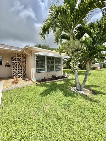 1342 High Point Way SE Delray Beach FL 33445