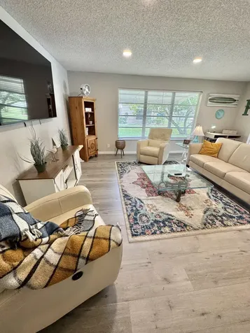 1342 High Point Way SE Delray Beach FL 33445