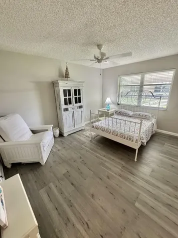1342 High Point Way SE Delray Beach FL 33445
