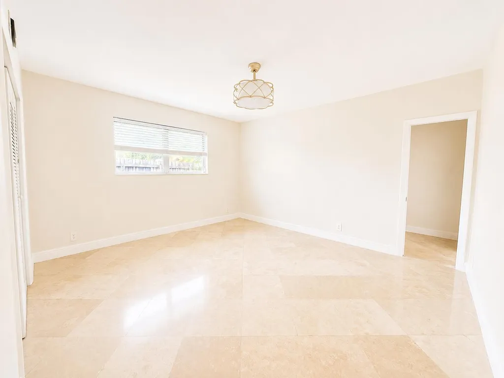 461 SW 54th Avenue Plantation FL 33317