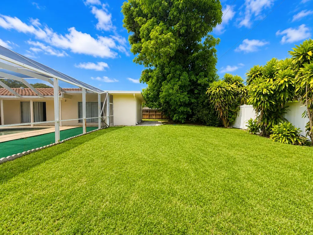 461 SW 54th Avenue Plantation FL 33317