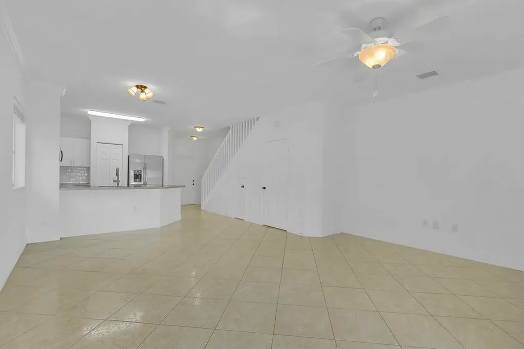 5720 Tuscany Way Tamarac FL 33321