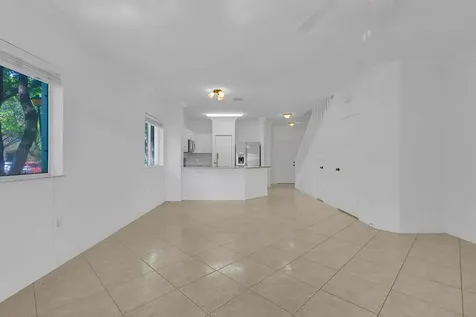 5720 Tuscany Way Tamarac FL 33321