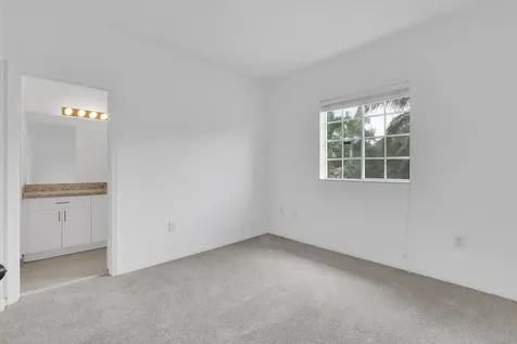 5720 Tuscany Way Tamarac FL 33321