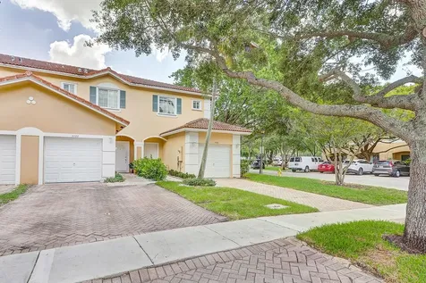 5720 Tuscany Way Tamarac FL 33321