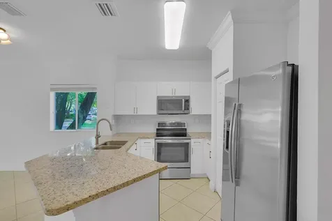5720 Tuscany Way Tamarac FL 33321