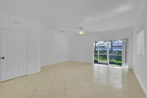 5720 Tuscany Way Tamarac FL 33321