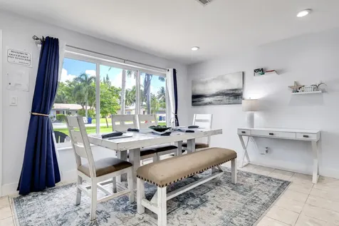 242 SW 9th Street Pompano Beach FL 33060