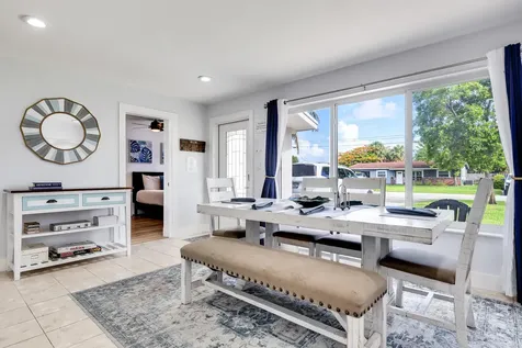 242 SW 9th Street Pompano Beach FL 33060