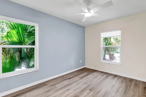 1670 Pointe West Way Vero Beach FL 32966