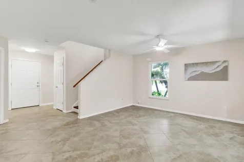 1670 Pointe West Way Vero Beach FL 32966
