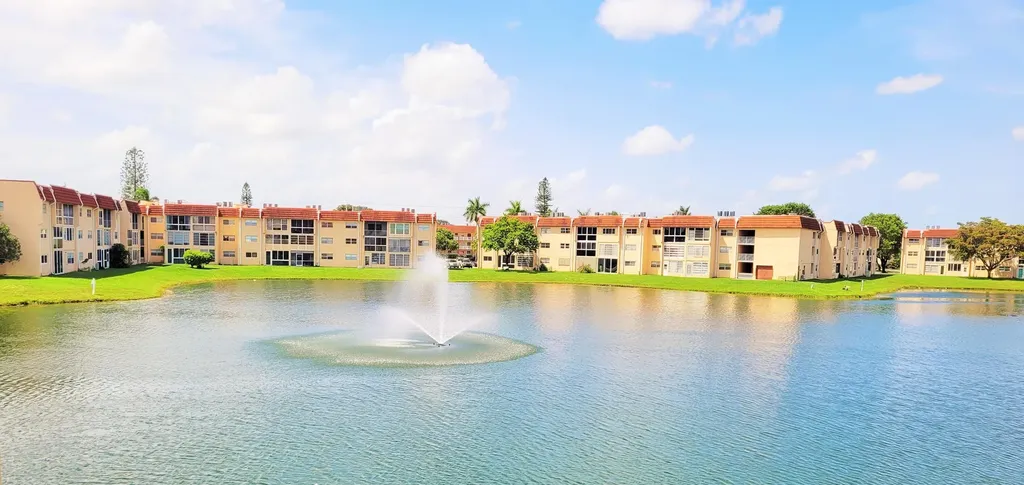 2801 N Pine Island Road Sunrise FL 33322