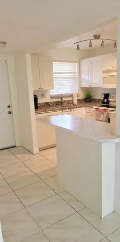 2801 N Pine Island Road Sunrise FL 33322