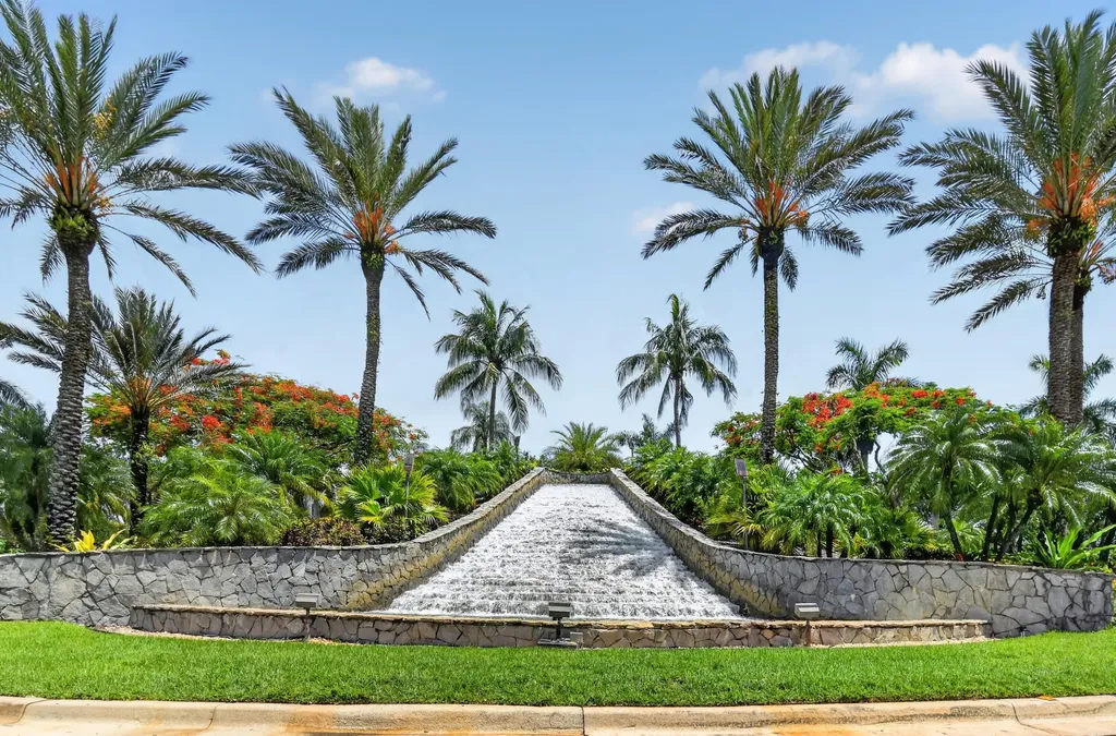 9442 Bridgeport Drive West Palm Beach FL 33411