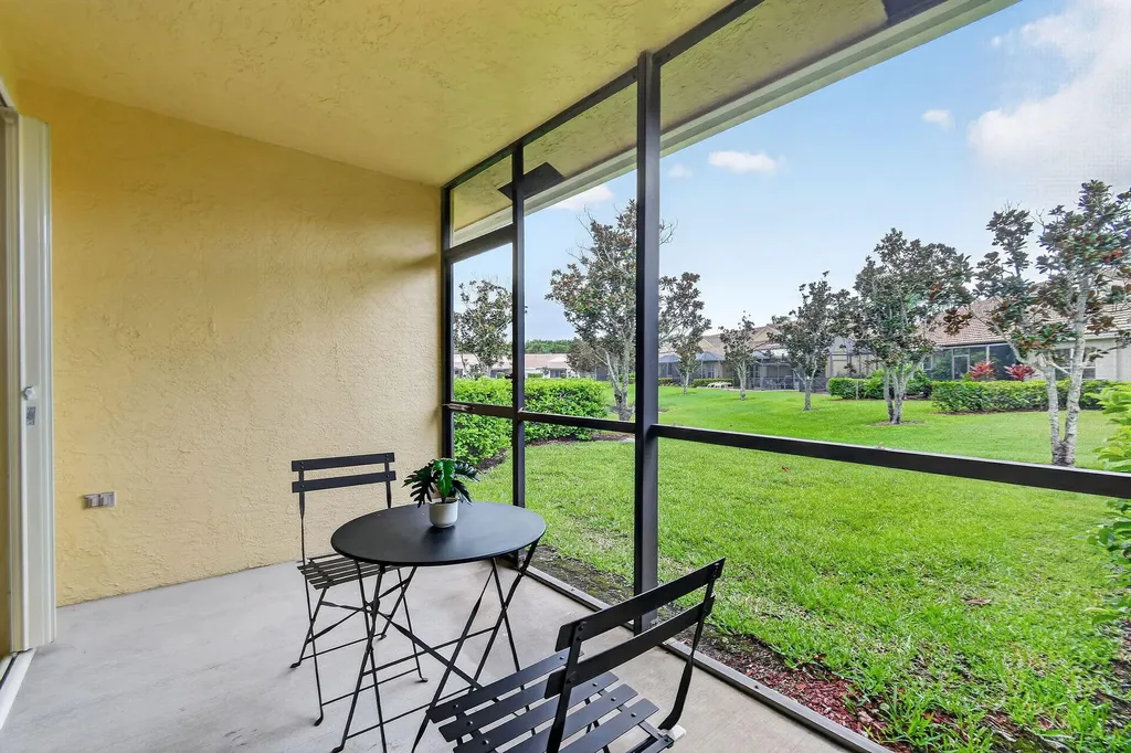 9442 Bridgeport Drive West Palm Beach FL 33411