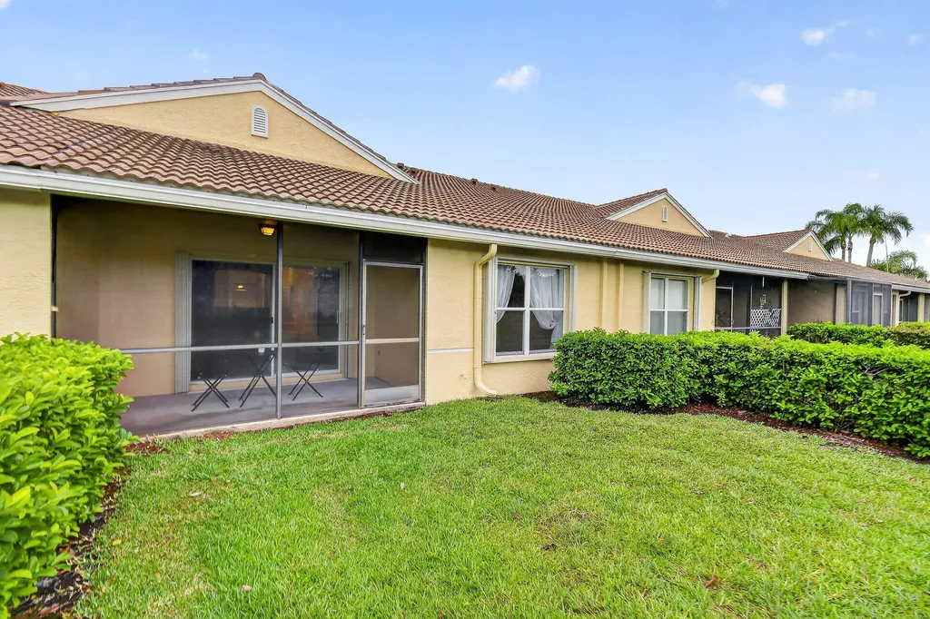 9442 Bridgeport Drive West Palm Beach FL 33411