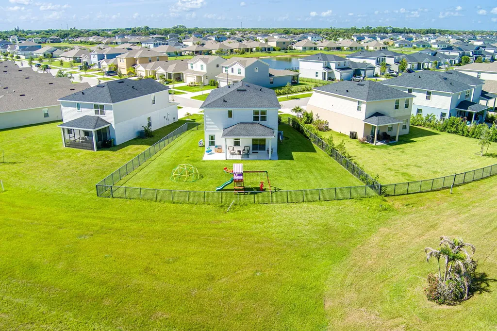 10739 SW Vasari Way Port St Lucie FL 34987