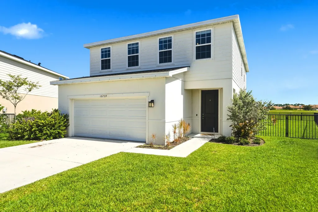 10739 SW Vasari Way Port St Lucie FL 34987