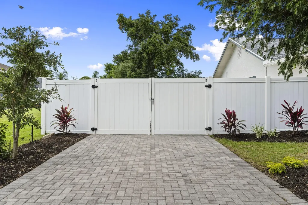 1952 SW Import Drive Port St Lucie FL 34953