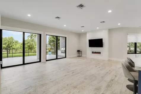 18411 SE Lakeside Drive Jupiter FL 33469
