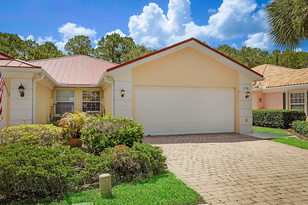 774 SW Balmoral Trace Stuart FL 34997