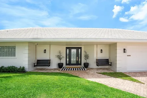 1332 SW Tamarind Way Boca Raton FL 33486