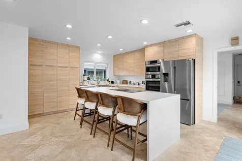 1332 SW Tamarind Way Boca Raton FL 33486