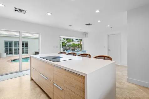 1332 SW Tamarind Way Boca Raton FL 33486