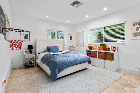 1332 SW Tamarind Way Boca Raton FL 33486