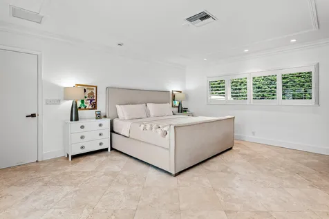 1332 SW Tamarind Way Boca Raton FL 33486