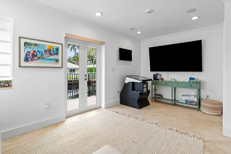 1332 SW Tamarind Way Boca Raton FL 33486